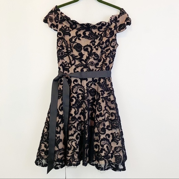 BETSY & ADAM BETSY & ADAM - Picture 1 of 7